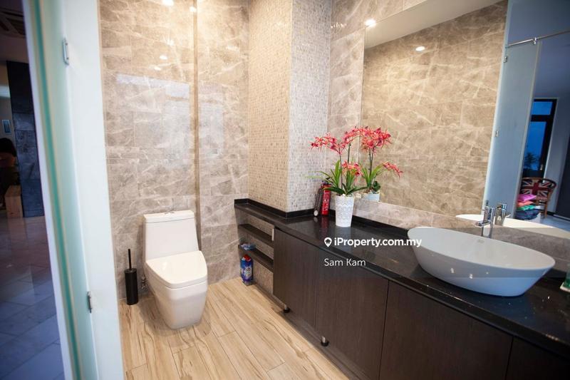 For Sale - Marina Bay Condominium