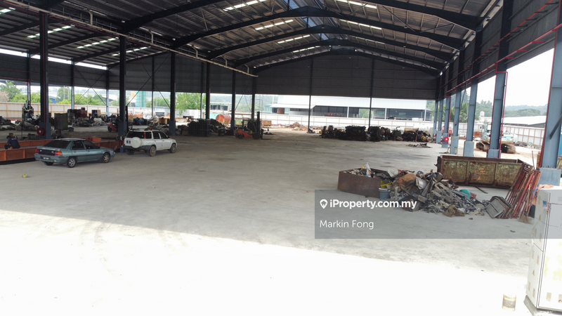 Gudang untuk Disewa di 𝑷𝒆𝒓𝒊𝒏𝒅𝒖𝒔𝒕𝒓𝒊 𝑫𝒂𝒎𝒂𝒏𝒔𝒂𝒓𝒂, Kuantan oleh Markin Fong - iProperty.com.my