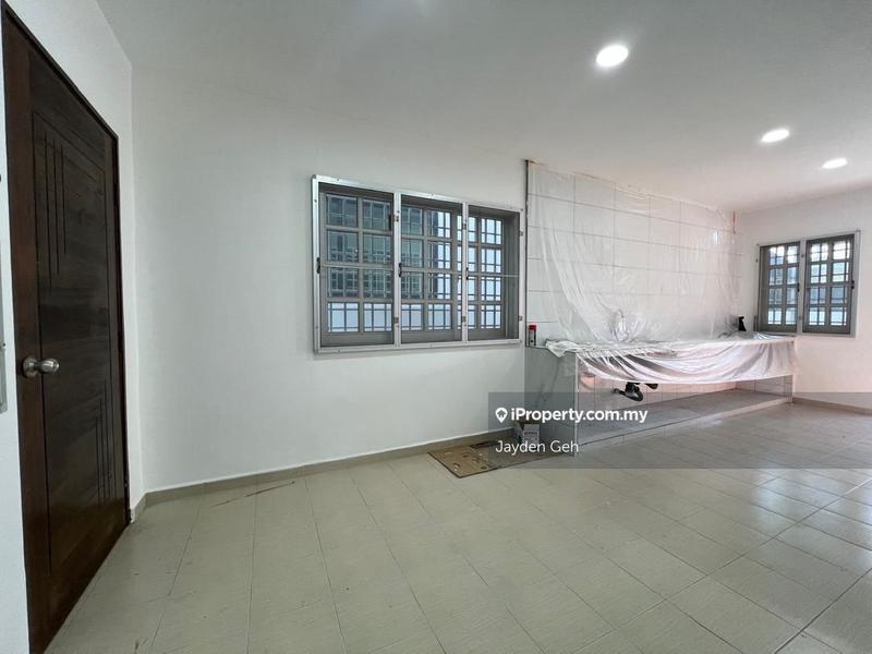 Rumah Berkembar untuk Dijual di Taman Sri Ampang, Alor Setar oleh Jayden Geh - iProperty.com.my