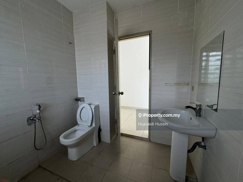 3-storey Terraced House for Sale in Semenyih, Selangor by Hussaidi Hussin - iProperty.com.my