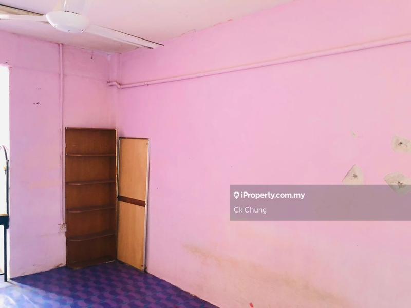 Flat for Sale in Pangsapuri 610 by Ck Chung - iProperty.com.my
