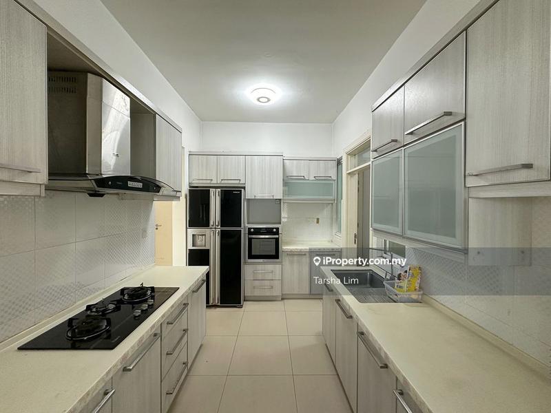 Kondominium untuk Dijual di Surian Residences oleh Tarsha Lim - iProperty.com.my