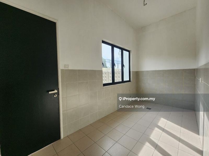 Rumah Berkembar untuk Dijual di Taman Villa Perdana, Kajang oleh Candace Wong - iProperty.com.my