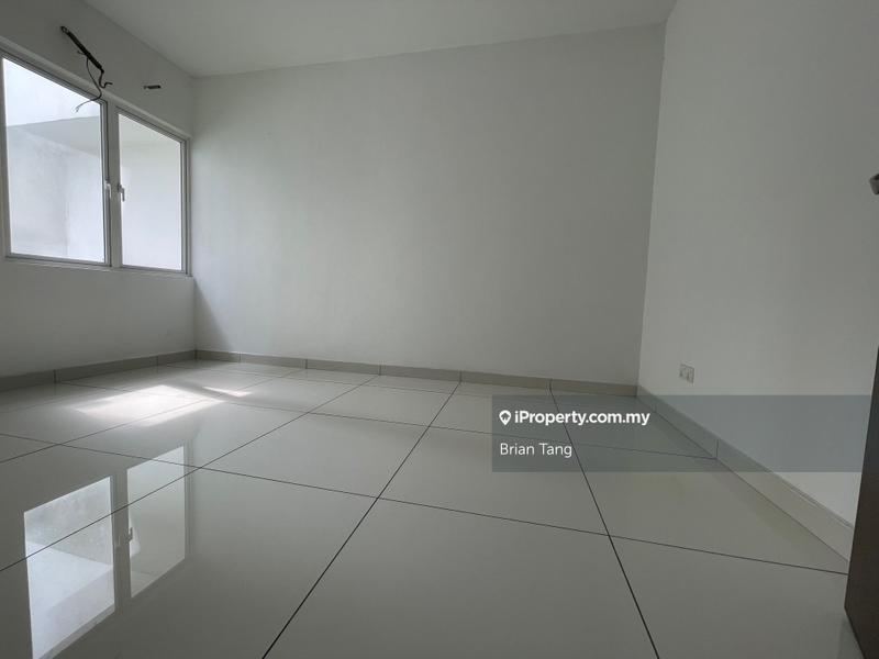 Rumah Berkembar untuk Dijual di Bayu Damansara @ PJU 10, Damansara Damai oleh Brian Tang - iProperty.com.my