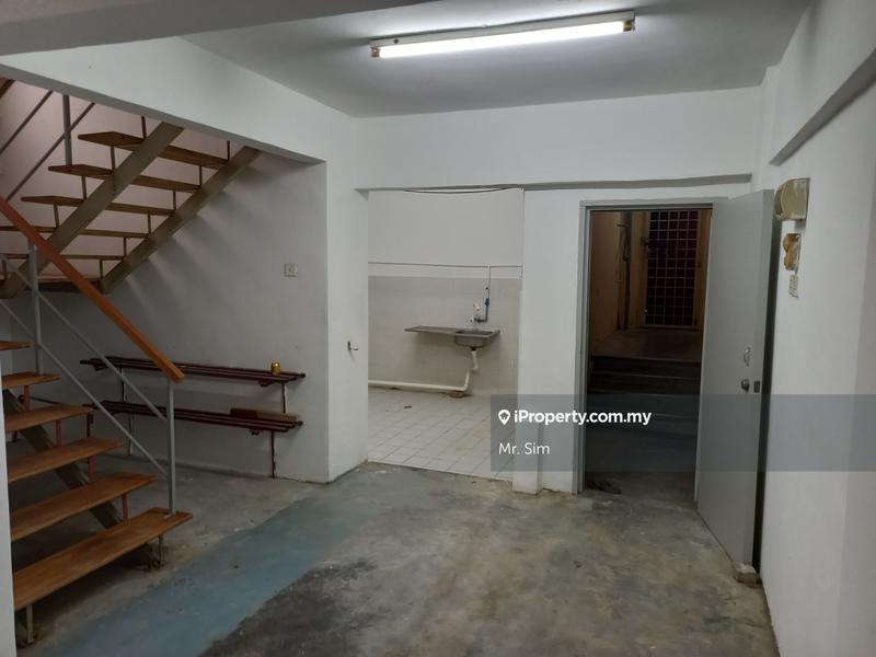 For Rent - Rumah Pangsa Bachang Permai