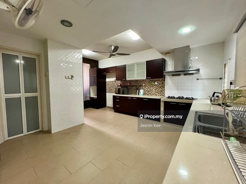 3-storey Terraced House for Sale in Lake Fields, Sungai Besi by Jesnin Kee - iProperty.com.my