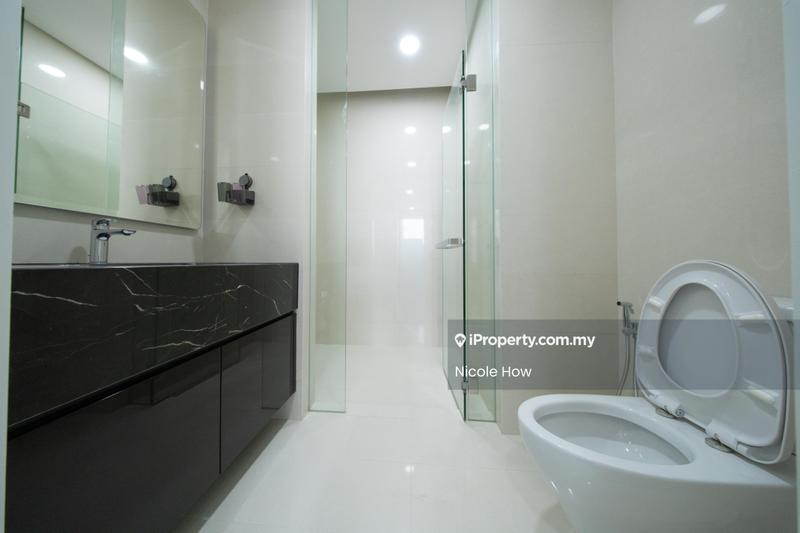 Kediaman Servis untuk Dijual di Pavilion Damansara Heights oleh Nicole How - Bathroom - iProperty.com.my