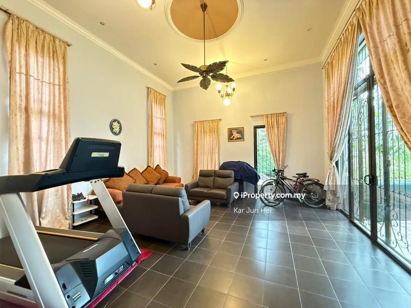 Bungalow House for Sale in Country Heights, Kajang by Kar Jun Hei - iProperty.com.my