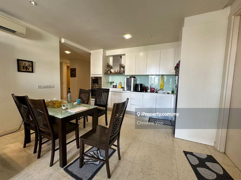 For Sale - 6 CapSquare