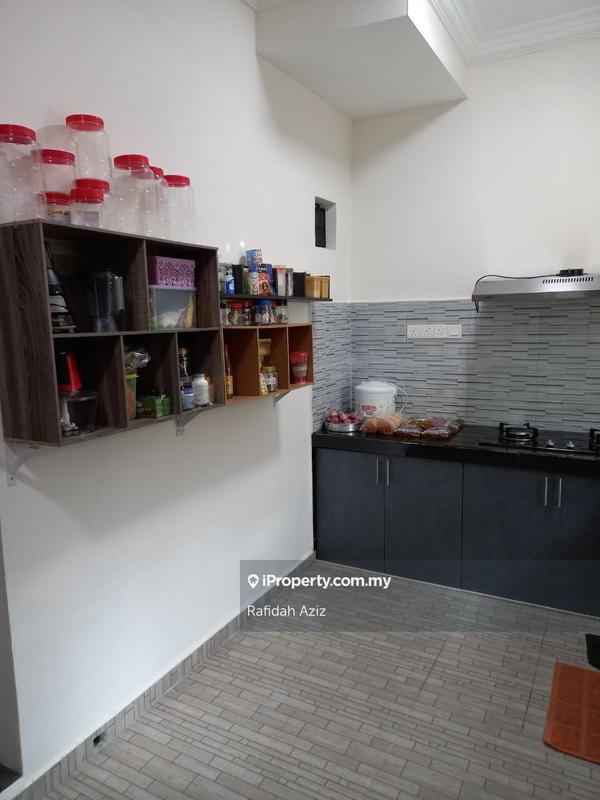 2-storey Terraced House for Sale in Taman Kelana Idaman, Ara Damansara by Rafidah Aziz - iProperty.com.my