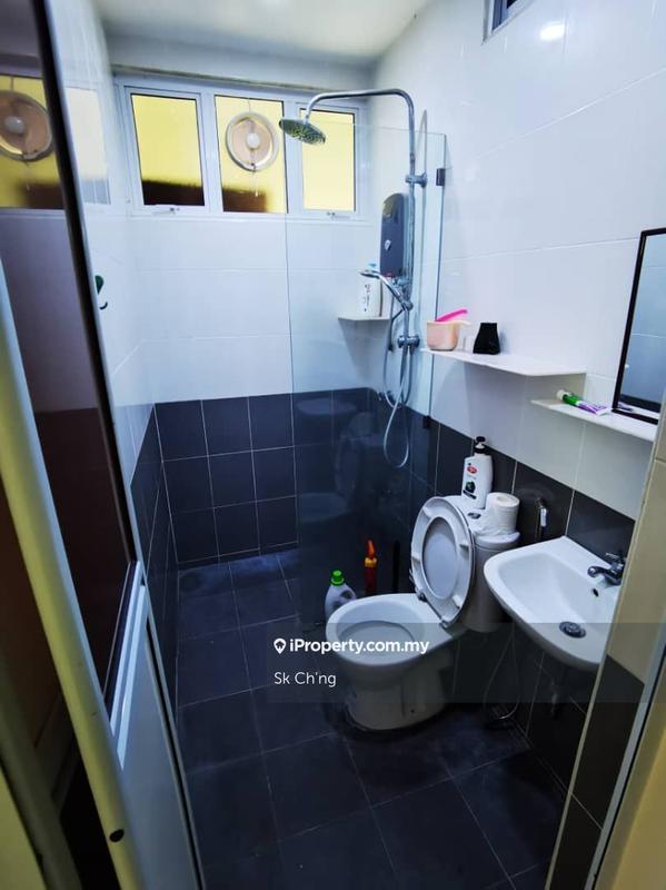 Pangsapuri untuk Dijual di Lavinia Apartments oleh Sk Ch'ng - iProperty.com.my