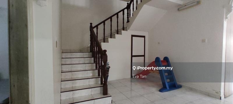Rumah Berkembar untuk Dijual di Taman Bukit Perdana, Batu Pahat oleh Eva Tan - iProperty.com.my