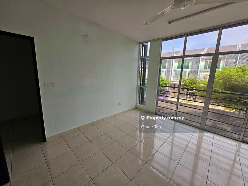 Rumah Berangkai 3 Tingkat untuk Disewa di Kajang, Selangor oleh Grace Tan - iProperty.com.my