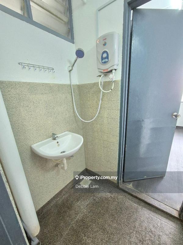 Rumah Teres 1-Tingkat untuk Dijual di Taman Lucky, Bangsar oleh Debbie Lam - iProperty.com.my