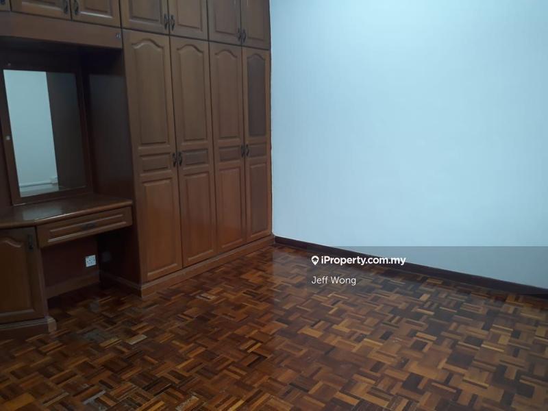 Rumah Berkembar untuk Dijual di Usj 5, Subang Jaya oleh Jeff Wong - iProperty.com.my
