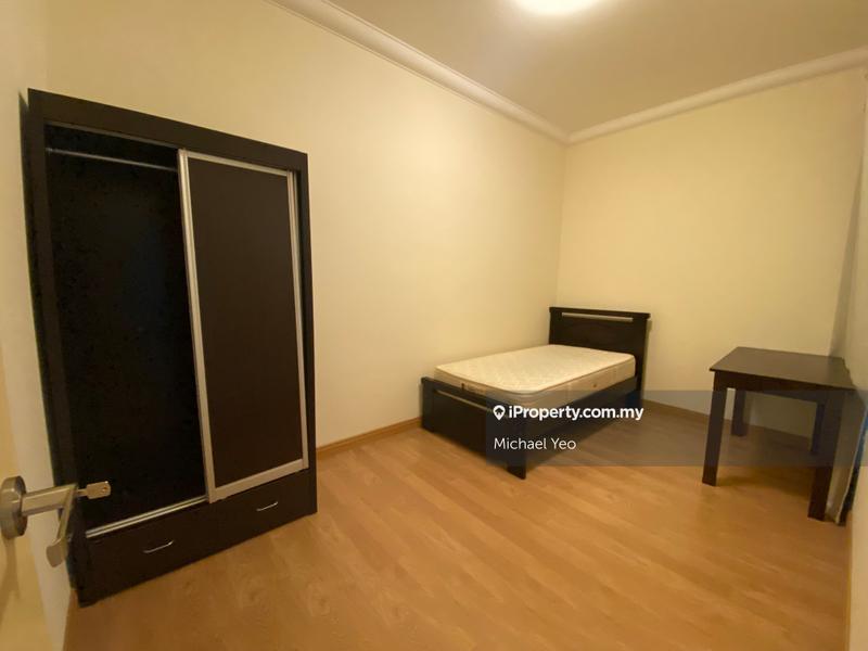 For Rent - Metropolitan Square