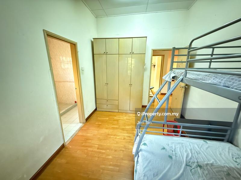 Rumah Berangkai 2 Tingkat untuk Dijual di Bukit Jelutong, Shah Alam oleh Jen Tan - iProperty.com.my