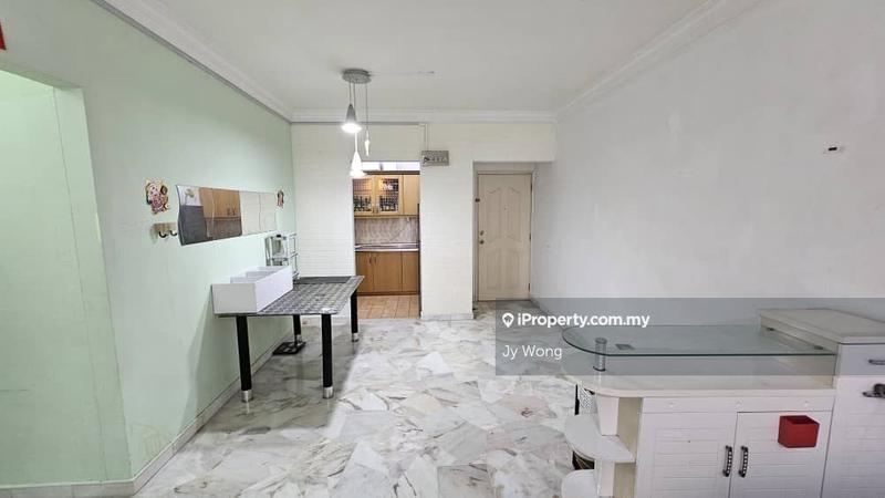 For Sale - Pangsapuri Saraka