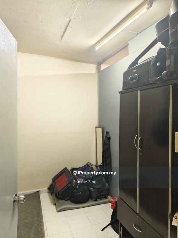 For Sale - Suria Magna