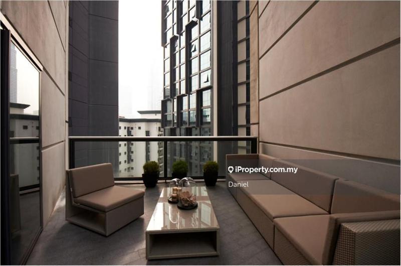 For Sale - Condominium @ The Troika