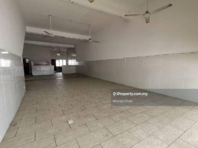 Shop for Sale in Taman Rasi Jaya, Menglembu by Winnie Chan - iProperty.com.my