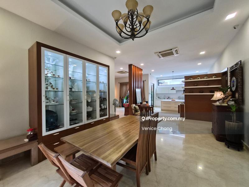 Banglo untuk Dijual di Bukit Gita Bayu, Seri Kembangan oleh Venice Chong - Dining Room - iProperty.com.my