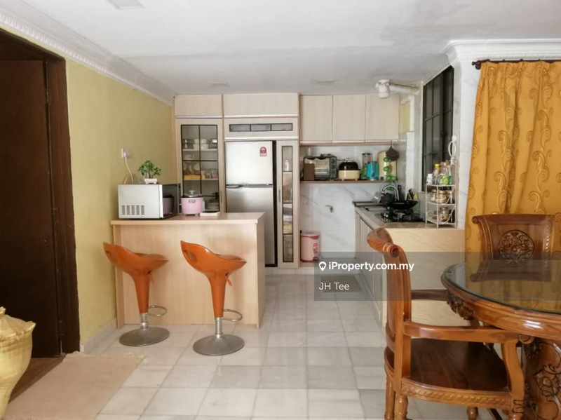 Condominium for Sale in The Vistana by JH Tee - iProperty.com.my