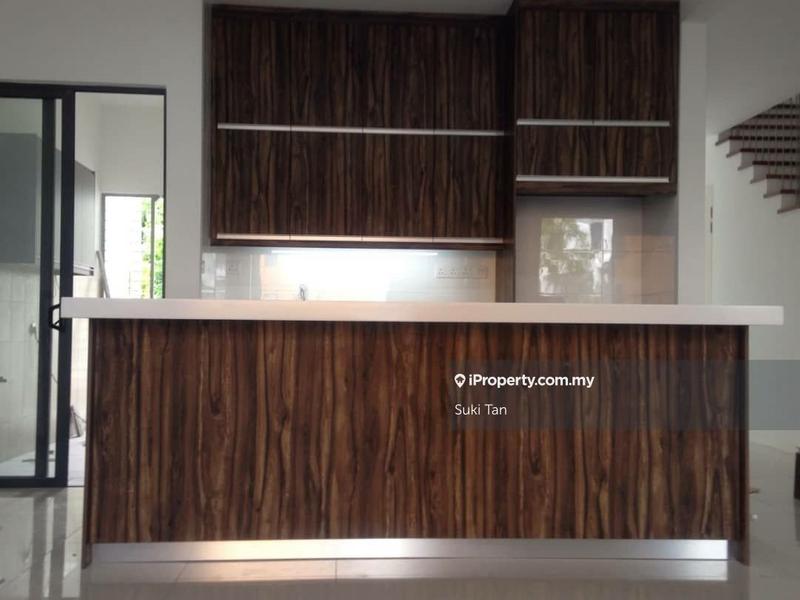 3-storey Terraced House for Sale in Lake Fields, Sungai Besi by Suki Tan - iProperty.com.my
