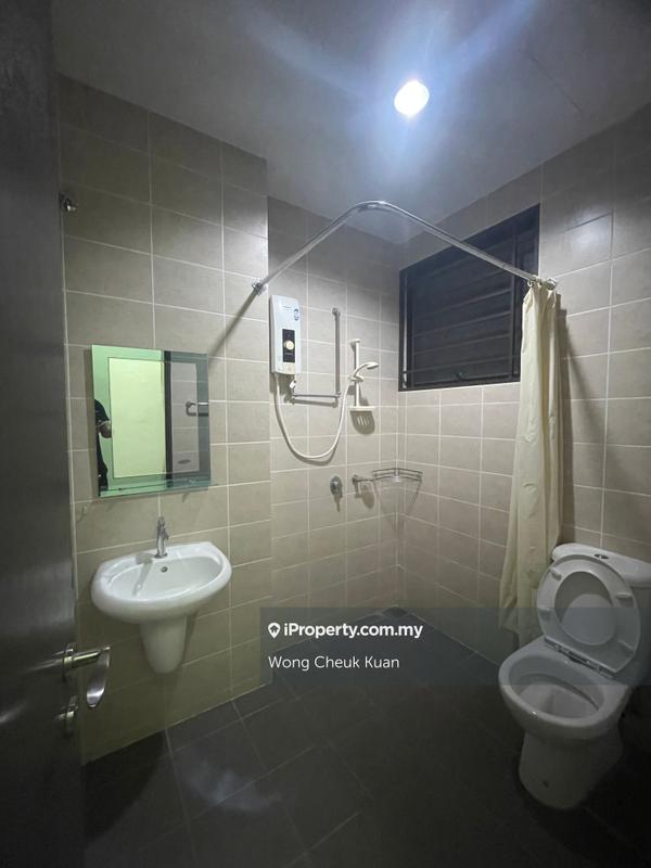 Rumah Berangkai 3 Tingkat untuk Dijual di btgfx, Batu Caves oleh Wong Cheuk Kuan - iProperty.com.my