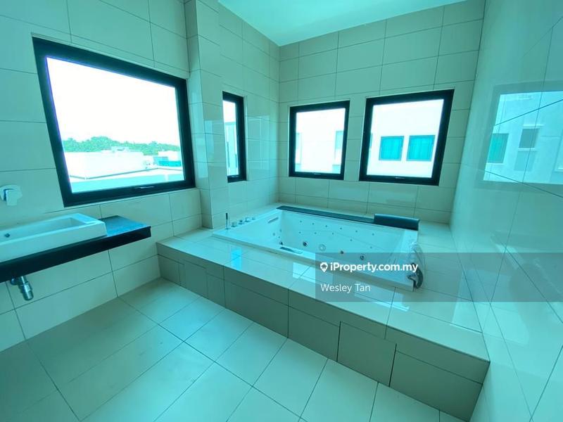 Bungalow House for Sale in Ujong Pasir, Melaka by Wesley Tan - iProperty.com.my