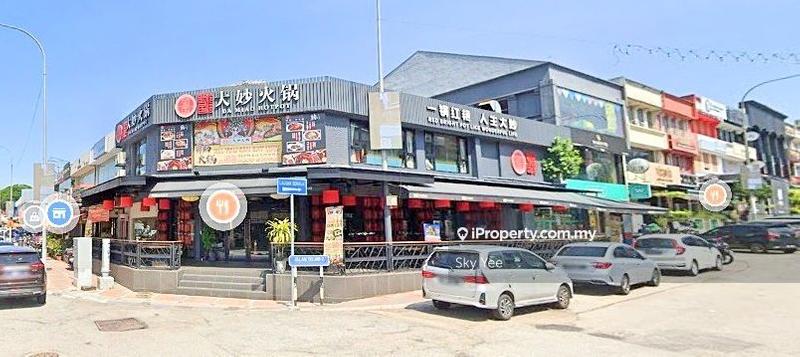 For Rent - Prime Location-Ground Floor Shop for Rent at Jalan Telawi, Jalan Maarof