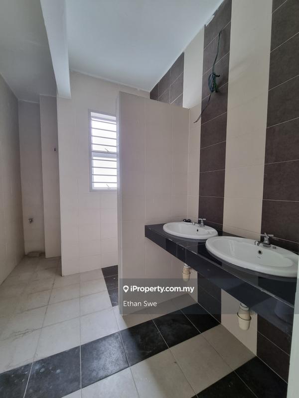 3-storey Terraced House for Sale in Taman Sri Putra, Rawang by Ethan Swe - iProperty.com.my