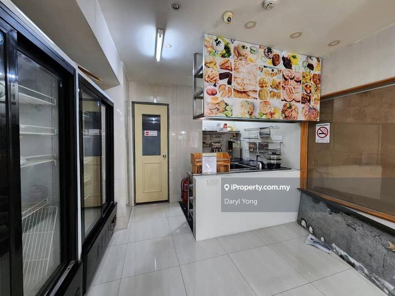 For Rent - VALUE DEAL: 4 Storey Corner lot Hotel for RENT