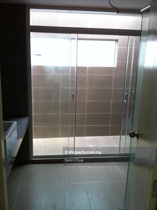 Rumah Berkembar untuk Dijual di Taman Equine, Seri Kembangan oleh Xann Chua - iProperty.com.my