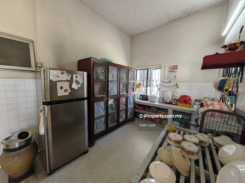 Bungalow House for Sale in SS2, Petaling Jaya by Ivan Lee - iProperty.com.my