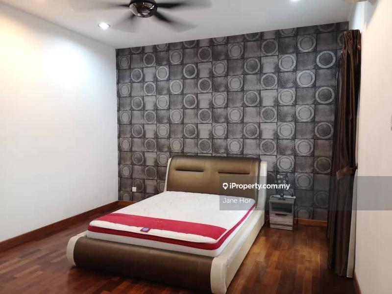 Townhouse for Sale in 16 Sierra, Puchong by Jane Hor - iProperty.com.my