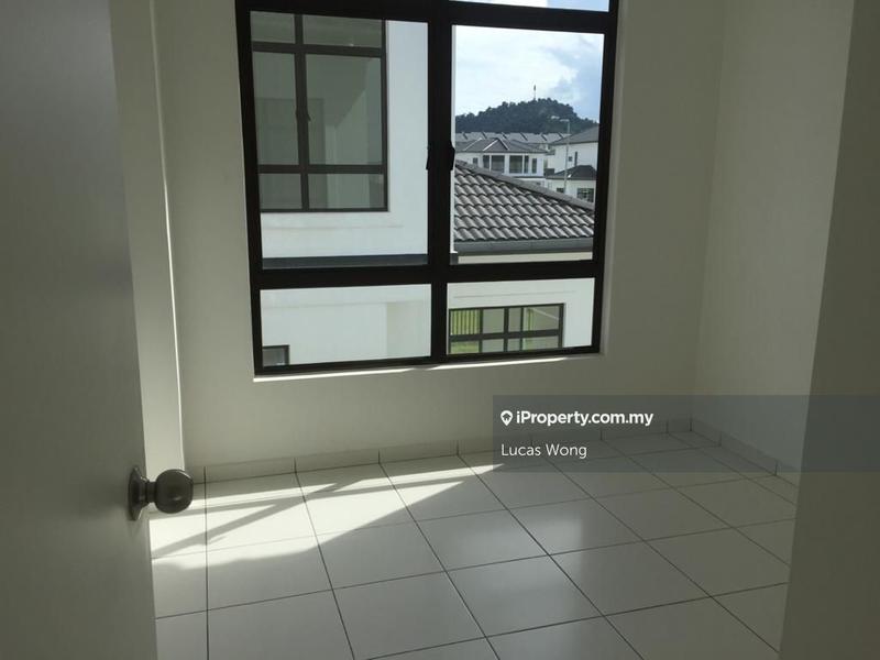 Rumah Teres 2-Tingkat untuk Dijual di Bandar Puncak Alam, Puncak Alam oleh Lucas Wong - iProperty.com.my