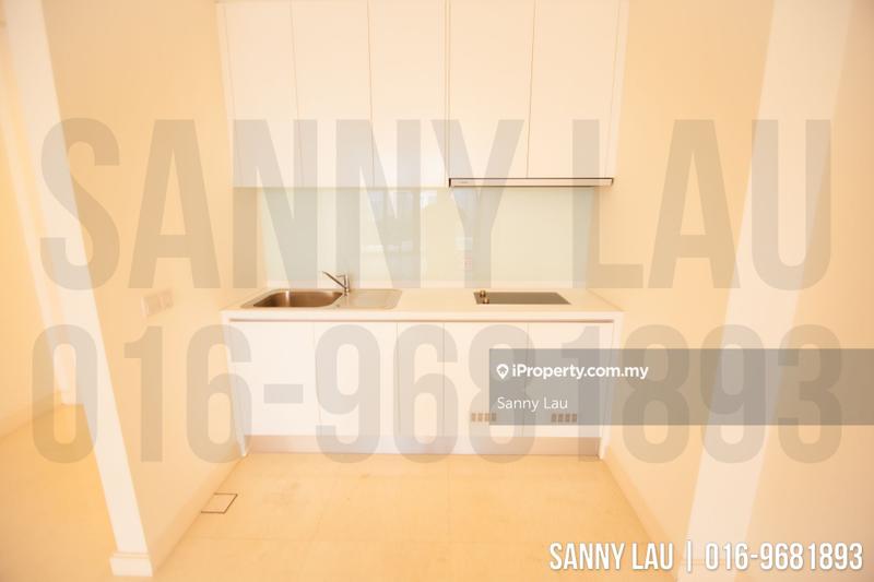 For Sale - 6 CapSquare