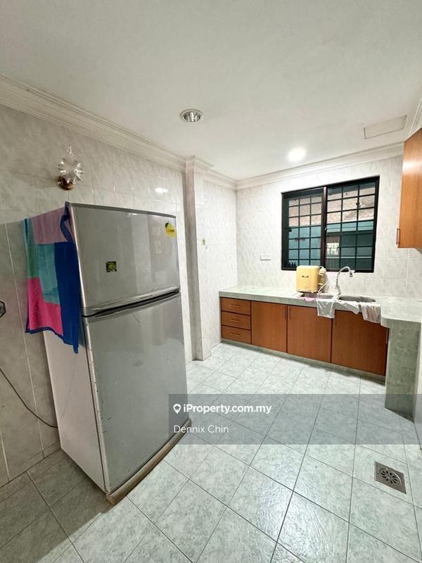 Townhouse for Sale in Taman Lagenda Mas, Cheras by Dennix Chin - iProperty.com.my
