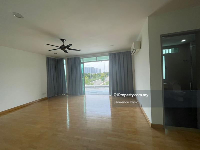 3-storey Terraced House for Sale in D'island residence, Puchong by Lawrence Khoo - iProperty.com.my