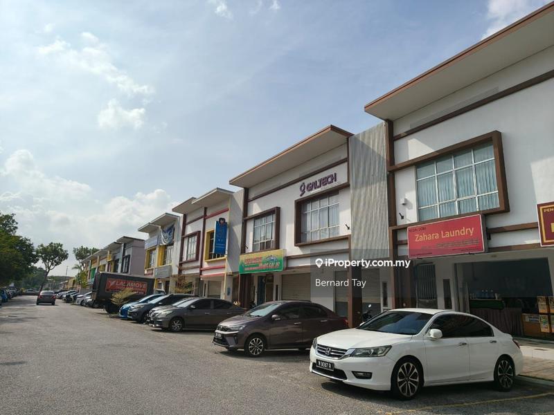 Shop / Office untuk Dijual di Subang Pelangi, Seksyen U5, Shah Alam oleh Bernard Tay - iProperty.com.my