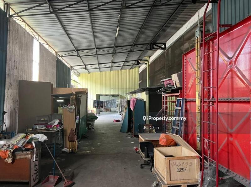Kilang Berkembar untuk Dijual di Balakong, Selangor oleh Christine Chin - iProperty.com.my