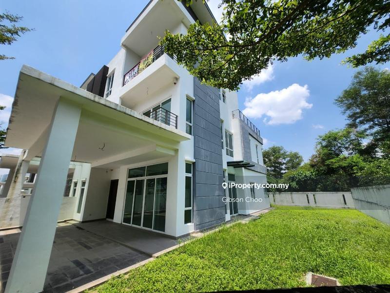 Semi-Detached House for Sale in Taman Suria Villa, Kajang by Gibson Choo - iProperty.com.my