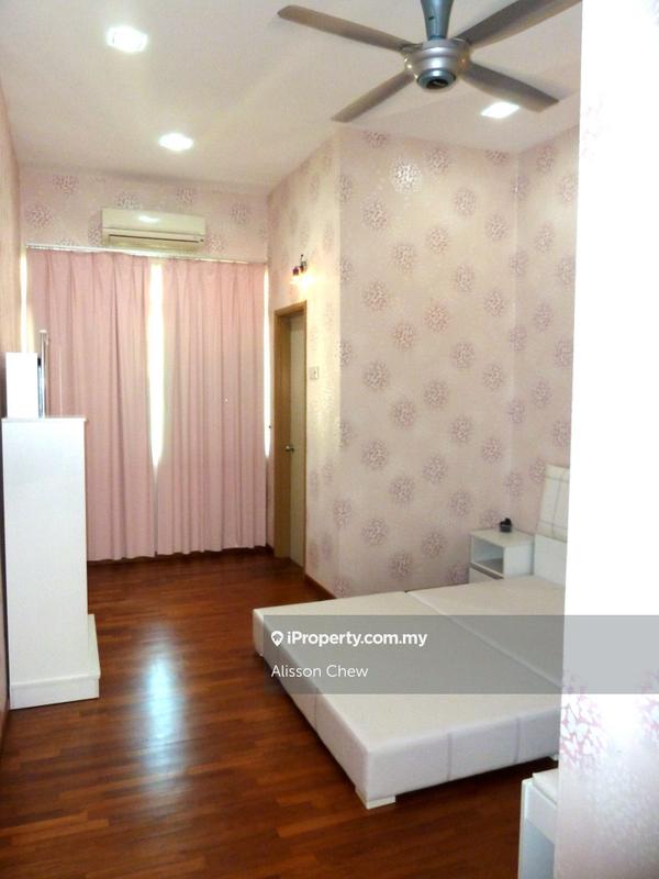 3-storey Terraced House for Sale in Tanjong tokong, Tanjung Tokong by Alisson Chew - iProperty.com.my