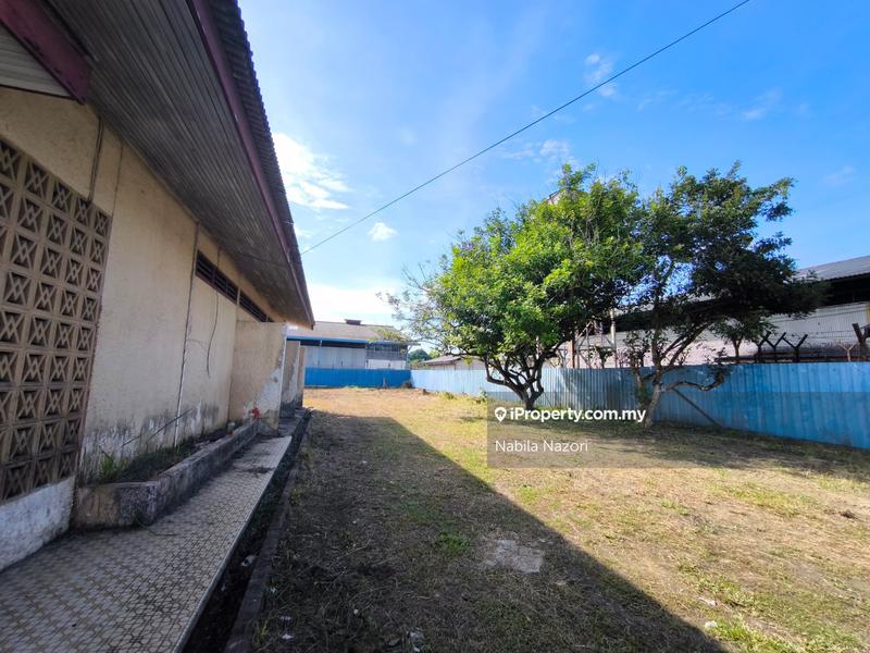 Bungalow House for Sale in Lundang, Kota Bharu by Nabila Nazori - iProperty.com.my