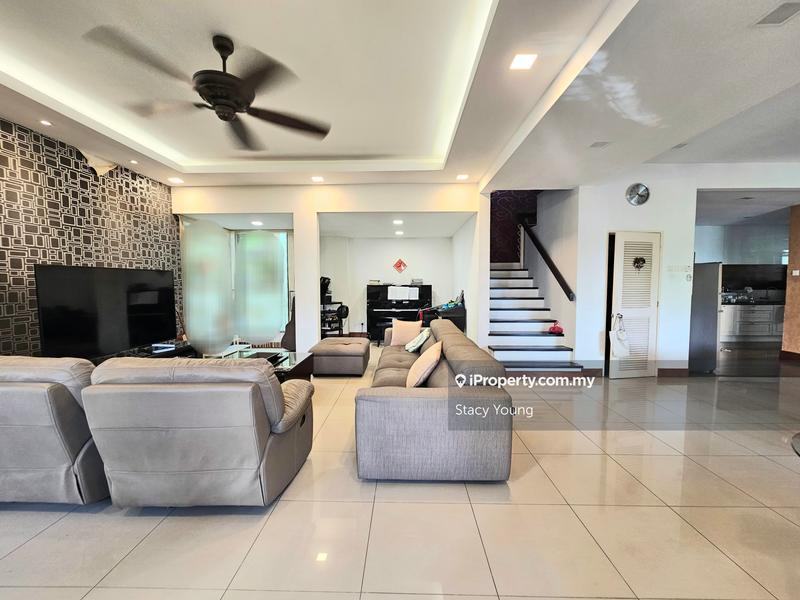 Rumah Berkembar untuk Dijual di Batu 9, Cheras oleh Stacy Young - iProperty.com.my
