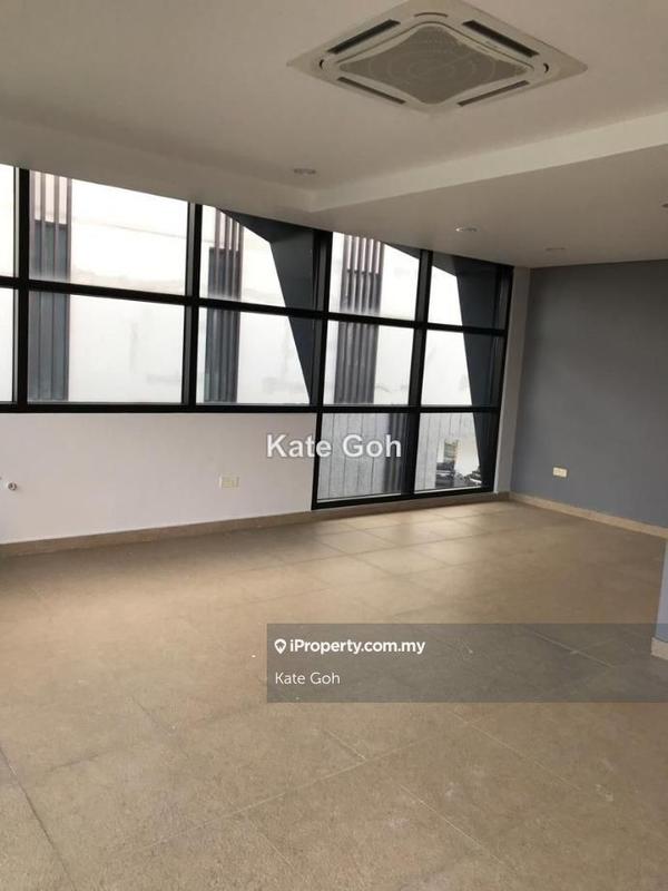 Bungalow House for Sale in Perdana Lakeview East, Cyberjaya by Kate Goh - iProperty.com.my