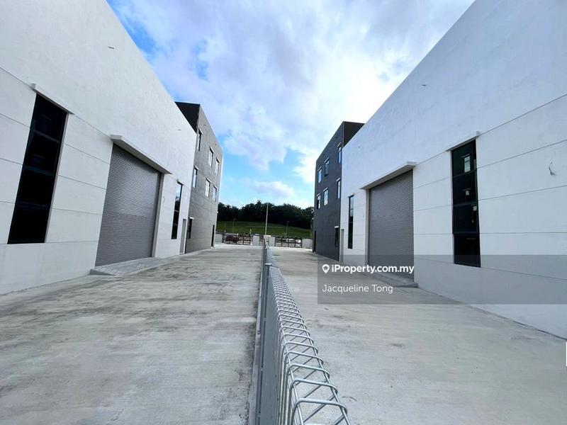 Semi-D Factory for Rent in Rawang, Selangor by Jacqueline Tong - iProperty.com.my