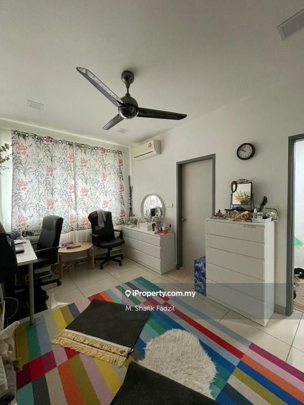 Service Residence for Sale in V-Residensi 2 by M. Shafik Fadzil - iProperty.com.my