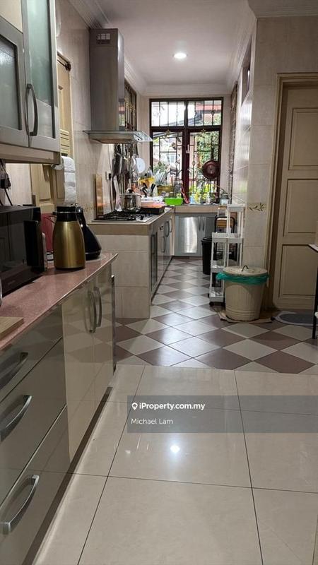 Rumah Berkembar untuk Dijual di Aman Suria, Petaling Jaya oleh Michael Lam - iProperty.com.my